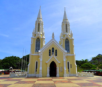 Basílica Menor De Nuestra Señora Del Valle